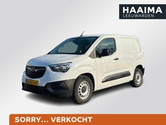 Opel Combo Electric - 136 L1 50kWh | Navigatie via Apple Carplay | Airco | Voorruitverwarming | Cruise control |