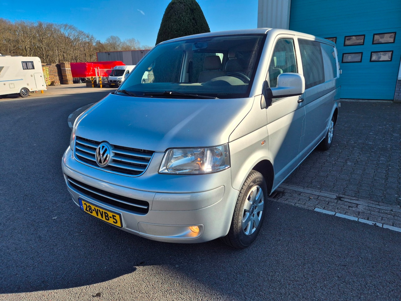 Volkswagen Transporter - 2.5 TDI 340 Trendline DC Automaat Nap Apk 12-26 - AutoWereld.nl