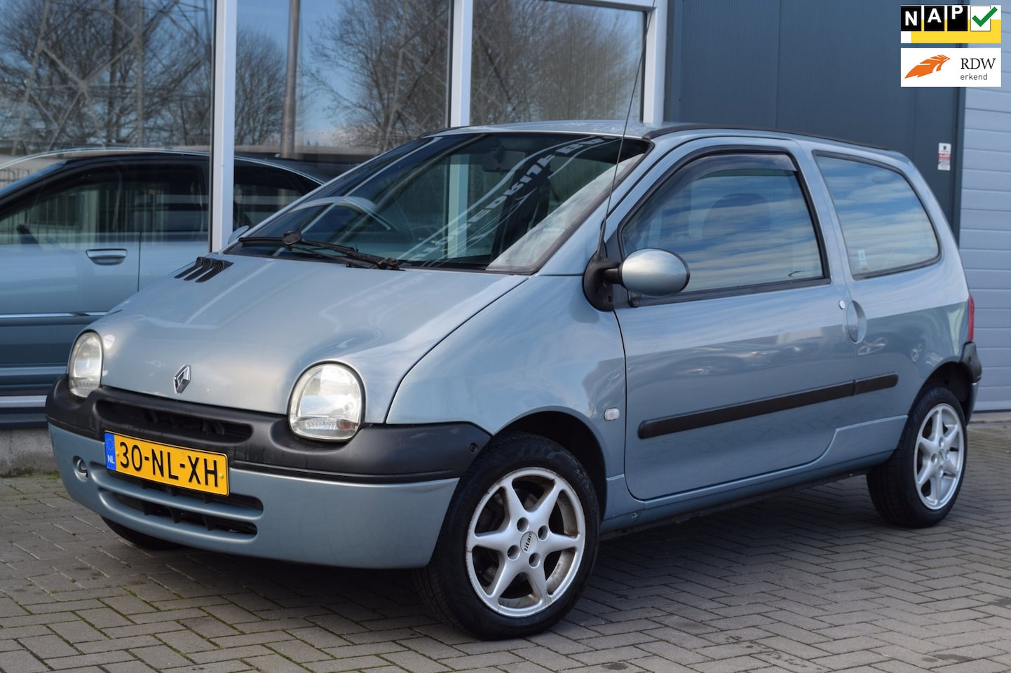 Renault Twingo - 1.2 Privilège | Airco | Elek-Pakket | APK 2-2027 ! - AutoWereld.nl