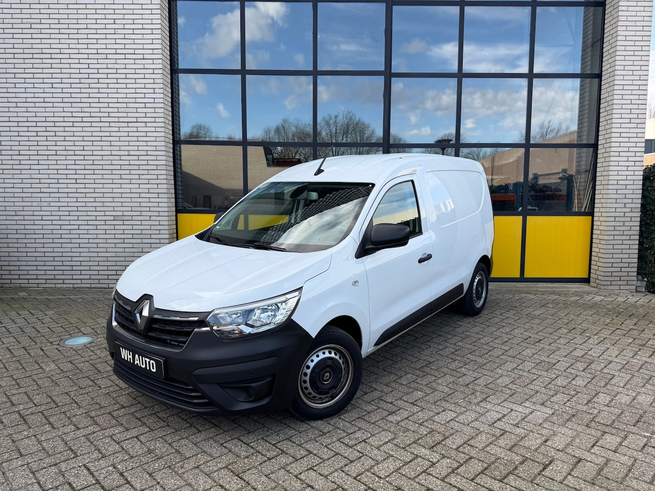 Renault Express - 1.3 TCe 100PK Laadruimte bekleding, Airco Comfort - AutoWereld.nl