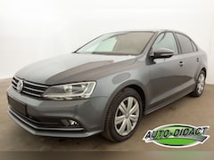 Volkswagen Jetta - 1.2 TSI Airco Navi 100.241 km
