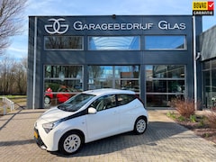 Toyota Aygo - 1.0 VVT-i x-play camera - carplay