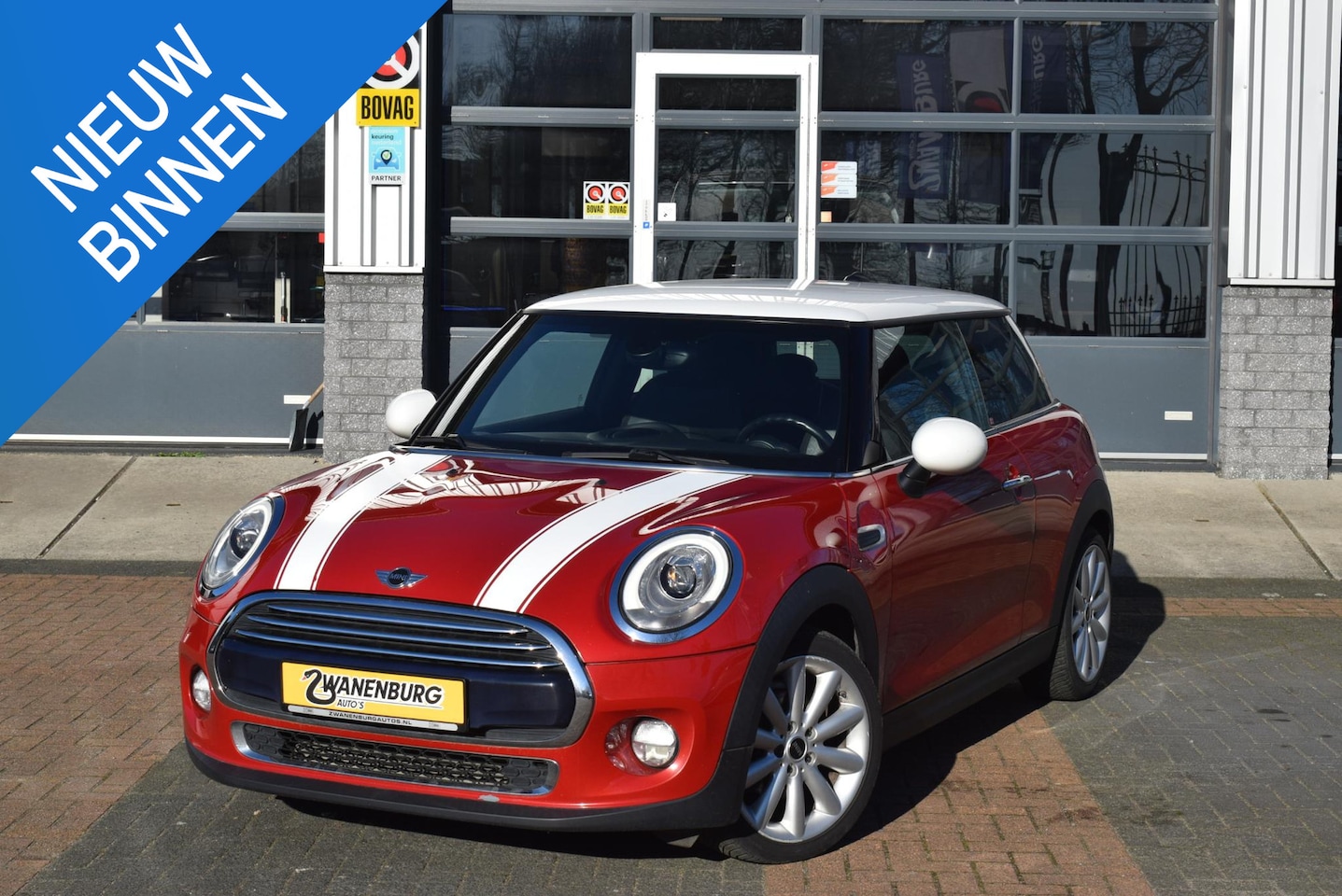 MINI Cooper - Mini 1.5 Chili Serious Business Navi Leder Airco Km 114.000!! - AutoWereld.nl