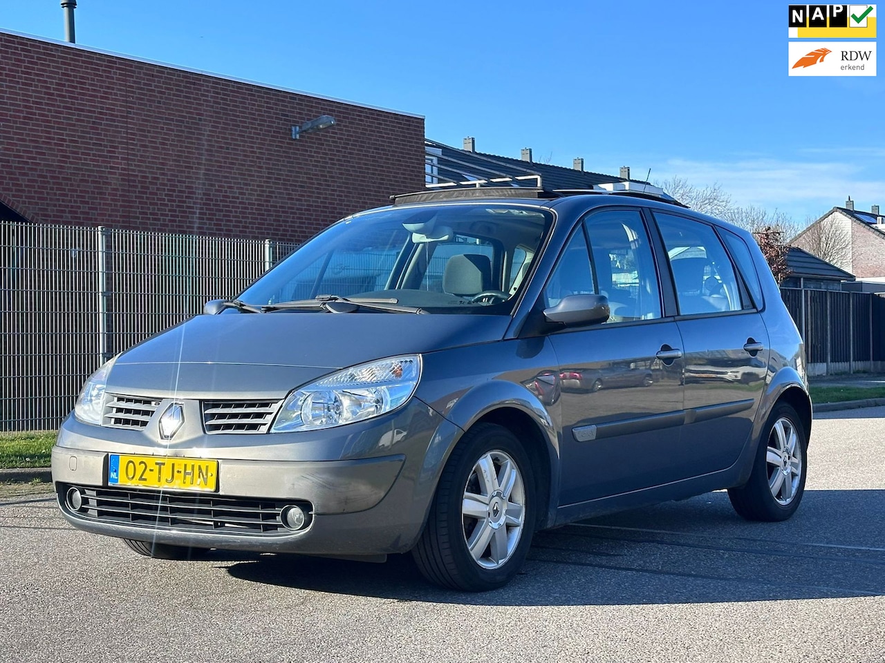 Renault Scénic - 1.6-16V Tech Line Cruise*Schuifdak*25-09-2026 APK*Airco*Parkeersensoren*LM velgen* - AutoWereld.nl