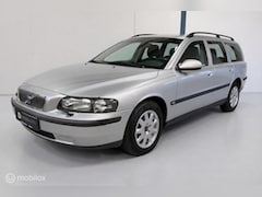 Volvo V70 - 2.4 Comfort Line 1E EIGENAAR