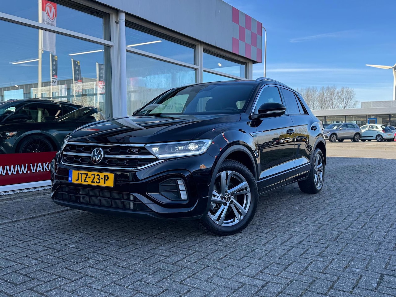 Volkswagen T-Roc - 1.5 TSI R-Line Edition DSG - AutoWereld.nl
