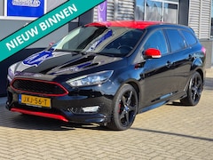Ford Focus - 1.5 EcoBoost 150 pk Black Edition ST-line