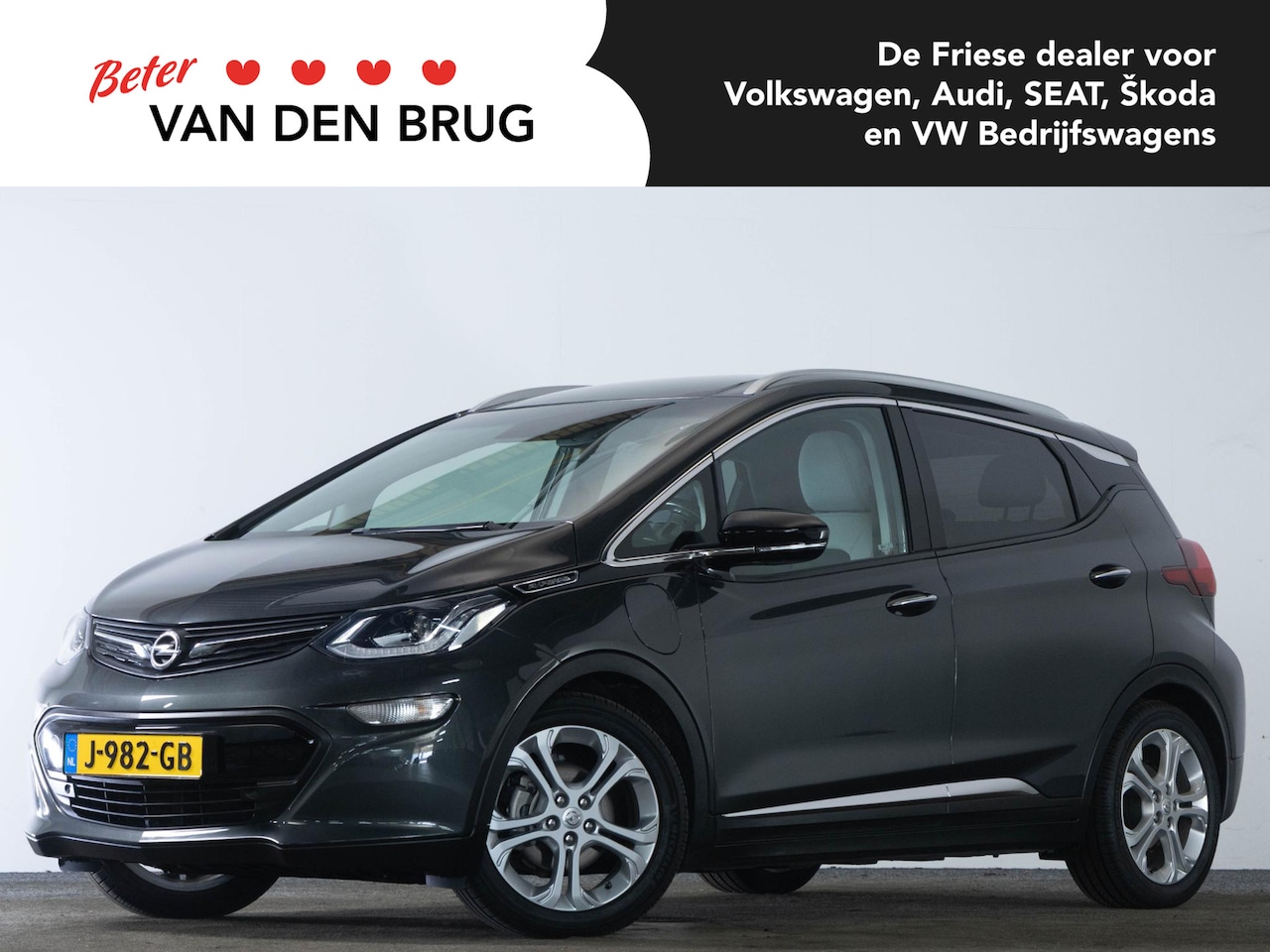 Opel Ampera-e - Business executive 60 kWh 204 PK | Xenon | Trekhaak | Lane Assist | Navigatie | Stoel&Stuu - AutoWereld.nl