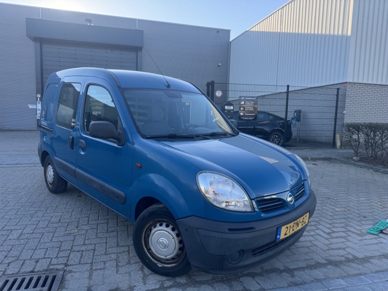 Nissan Kubistar - 1.5 dCi Schuifdeur Elek. Lage KM - AutoWereld.nl