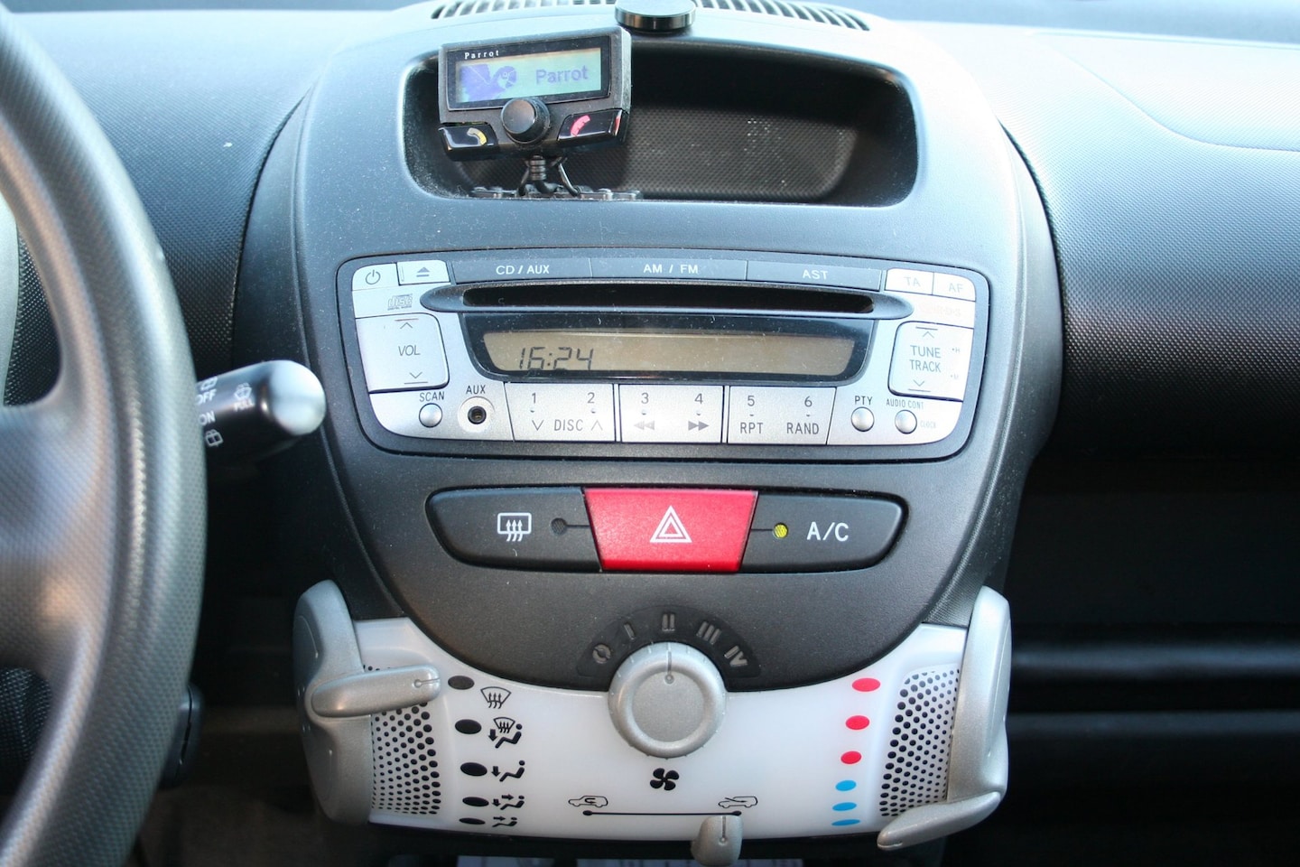 Toyota Aygo - 1.0 VVT-i Comfort 1.0 VVT-i Comfort