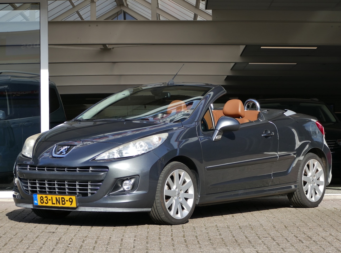 Peugeot 207 CC - 1.6 THP Sport | stoelverwarming | leren bekleding | onderhoudshistorie - AutoWereld.nl