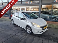 Peugeot 208 - 1.2 PureTech 82PK 5D Style Pack Plus All-in prijs + 6 mnd garantie