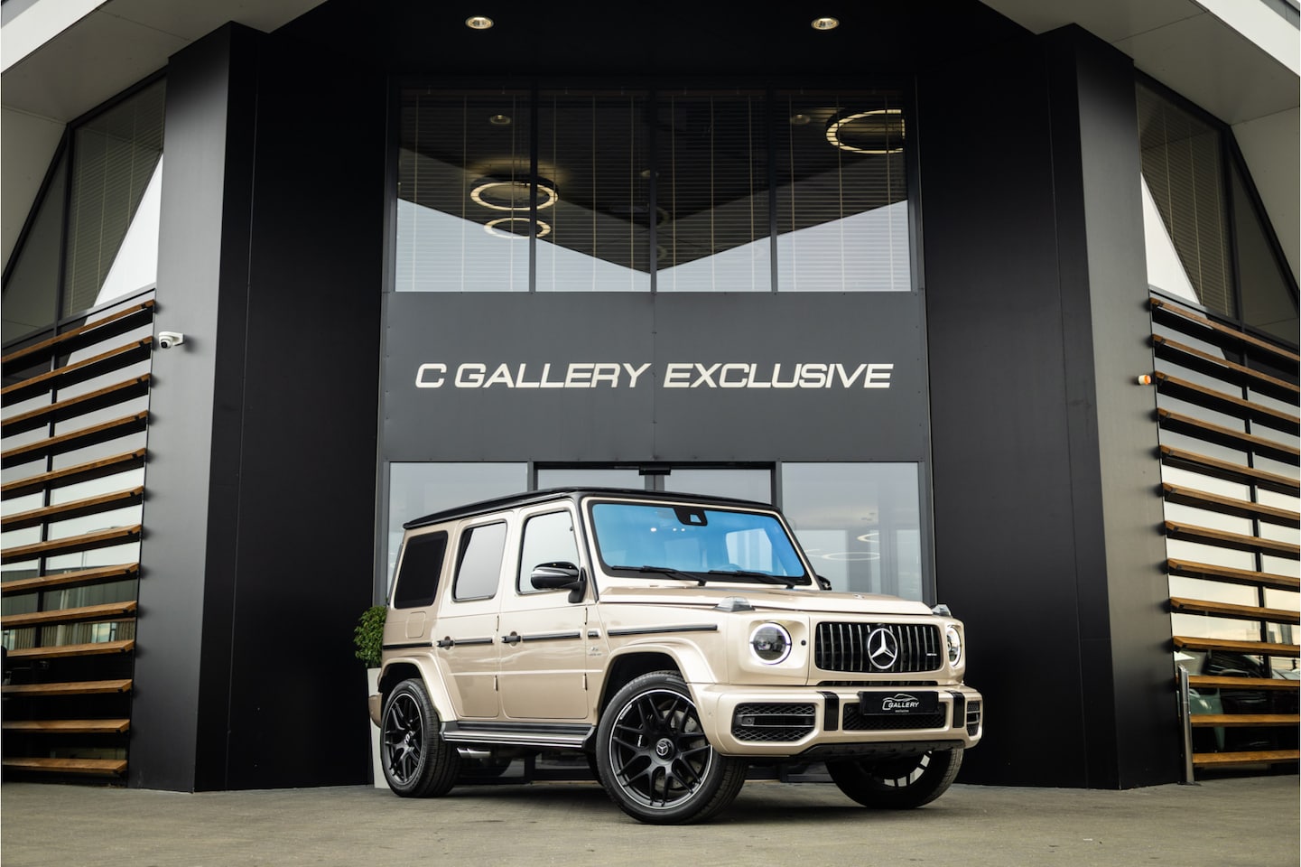 Mercedes-Benz G-klasse - G63 ///AMG | Pano | Burmester | 360 Camera | ACC - AutoWereld.nl