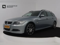 BMW 3-serie Touring - 330xi High Executive (PANORAMADAK, TREKHAAK, PARKEERSENSOREN, AUTOMAAT)