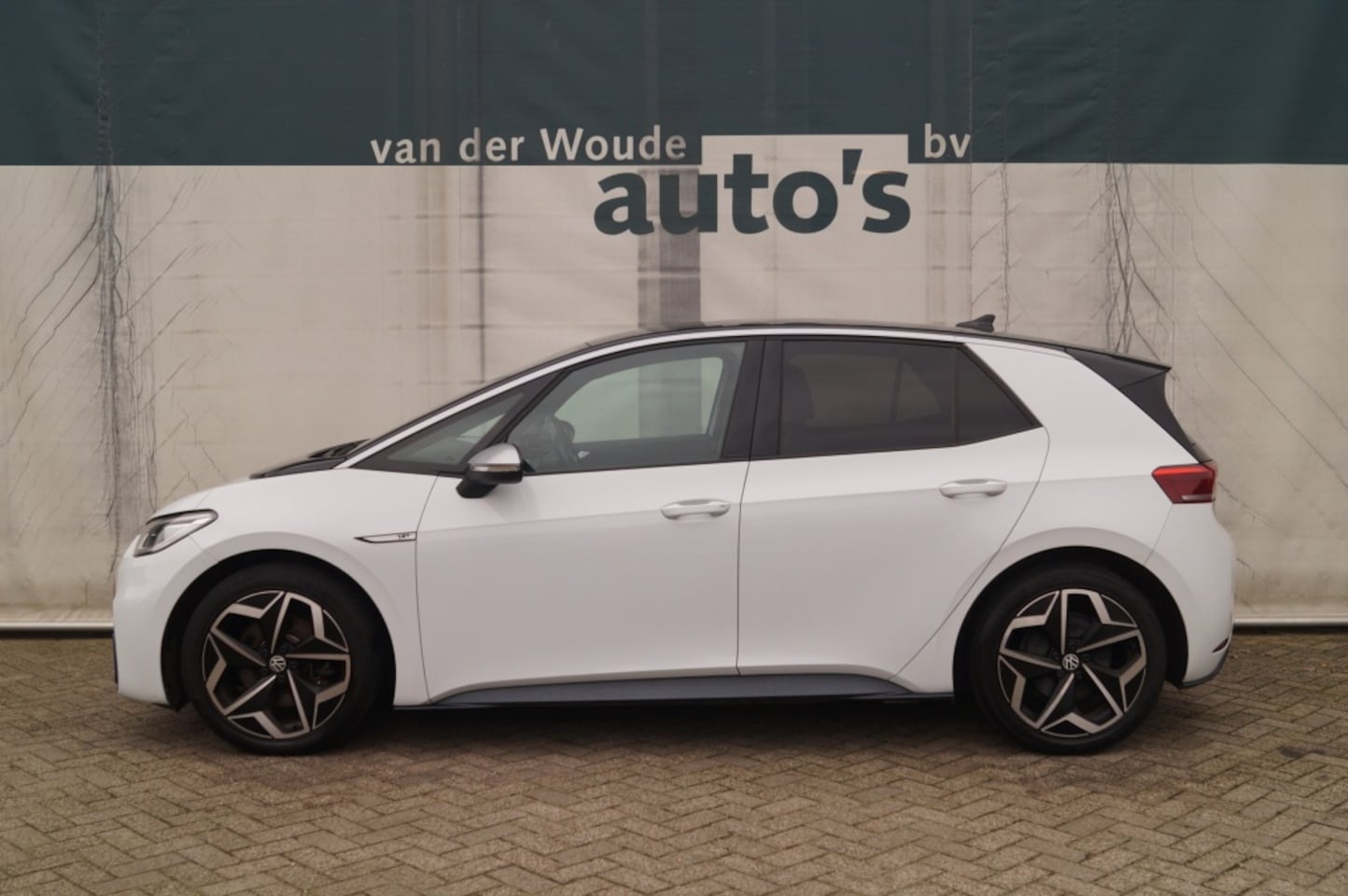 Volkswagen ID.3 - First Plus 58kWh -SOH91%-NAVI-ECC-PDC- - AutoWereld.nl