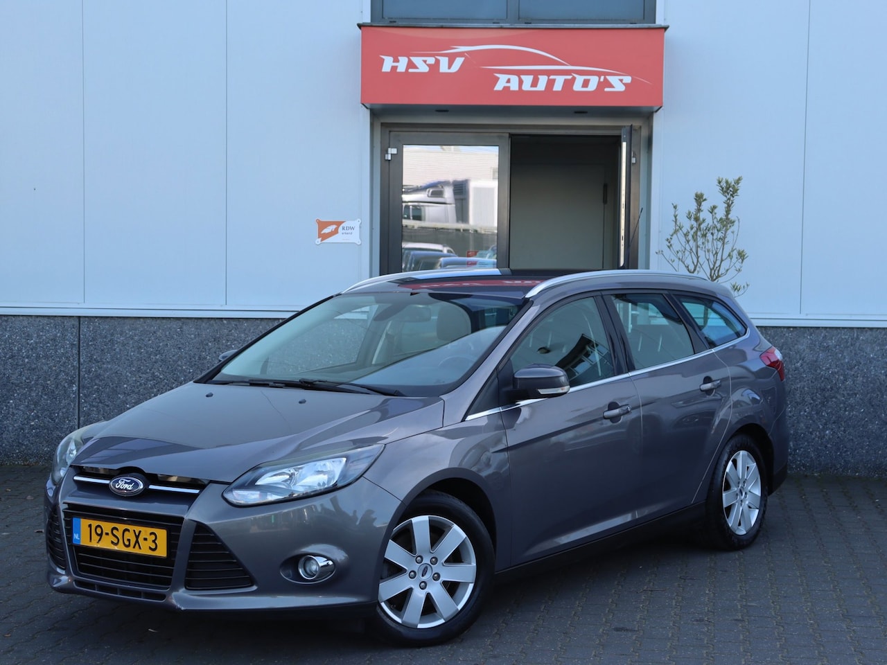 Ford Focus Wagon - 1.6 EcoBoost Titanium airco LM cruise - AutoWereld.nl