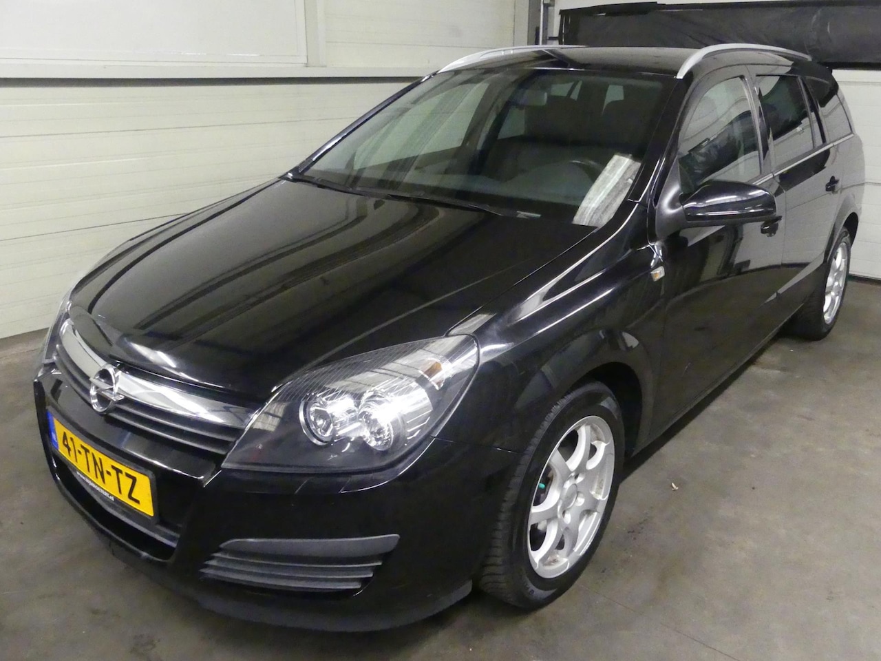 Opel Astra Wagon - 1.6 Edition - Trekhaak - Mooie Auto! - AutoWereld.nl