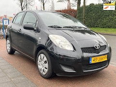 Toyota Yaris - 1.3 Comfort *TREKHAAK|APK 18-02-2027