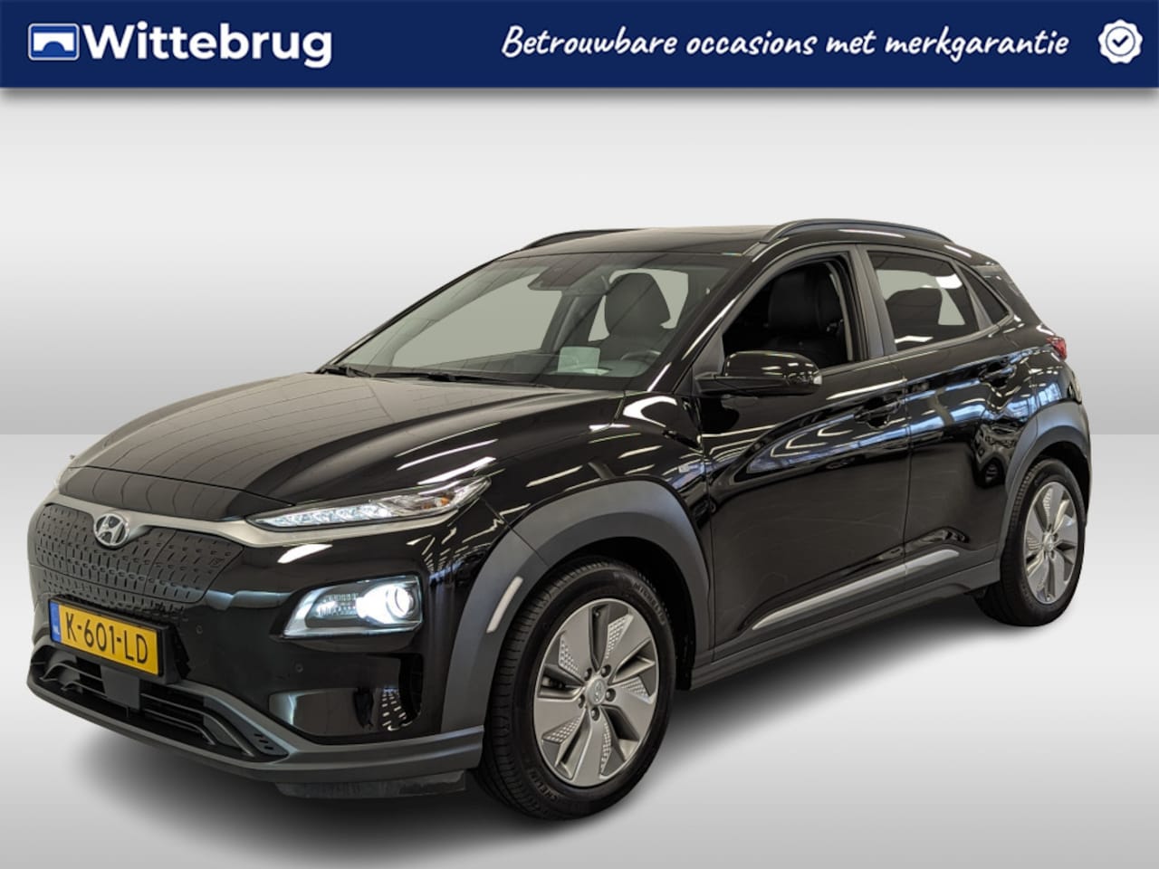 Hyundai Kona Electric - EV Limited 64 kWh Car House cleaning - AutoWereld.nl