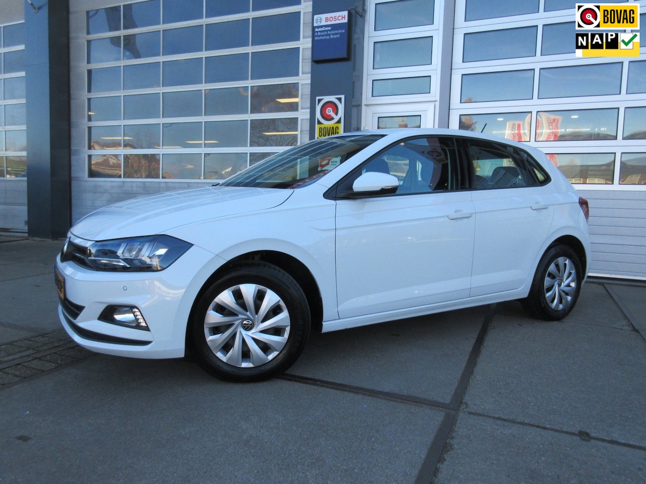 Volkswagen Polo - 1.0 TSI Comfortline Business / Clima / PDC / Navi - AutoWereld.nl