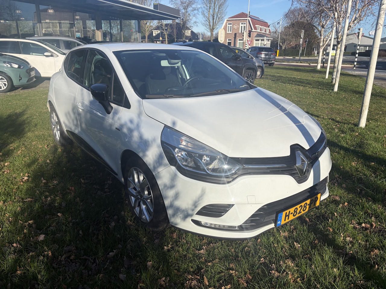Renault Clio - 0.9 TCe Limited 0.9 TCe Limited - AutoWereld.nl