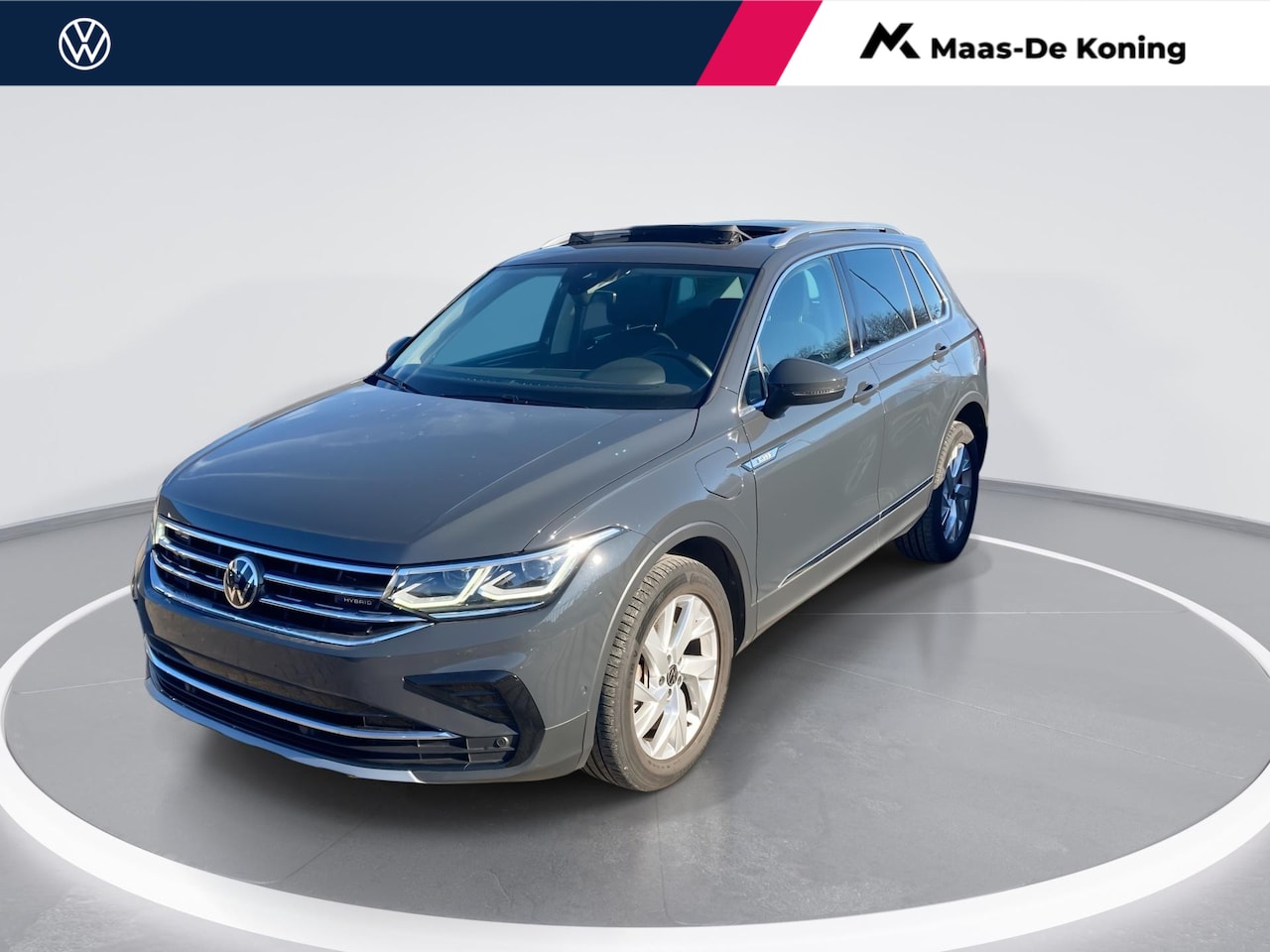 Volkswagen Tiguan - 1.4TSIeHybrid 180kW/245PK Elegance DSG · Panoramadak · Apple/Android Car Play · Camera + P - AutoWereld.nl