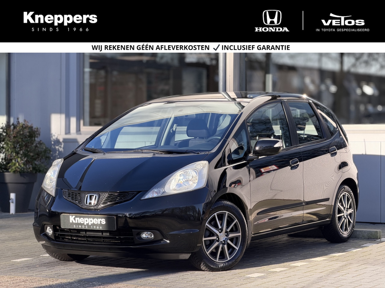 Honda Jazz - 1.4 Comfort | GEEN AFLEVERKOSTEN |  Trekhaak, Climate control, Dealer onderhouden - AutoWereld.nl