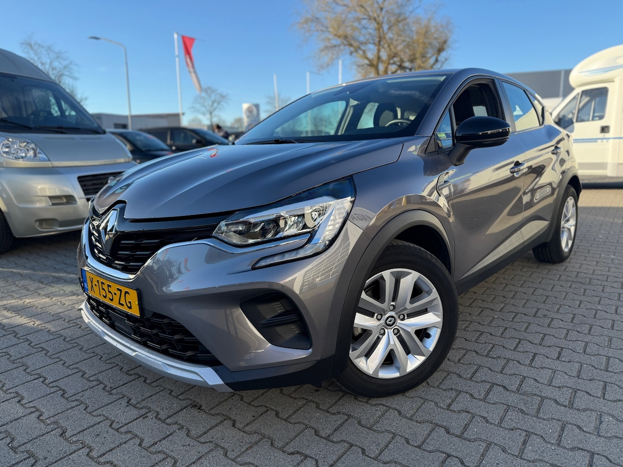 Renault Captur - 1.6 E-Tech Plug-in Hybrid 160 Techno 1.6 E-Tech plug-in hybrid 160 techno - AutoWereld.nl