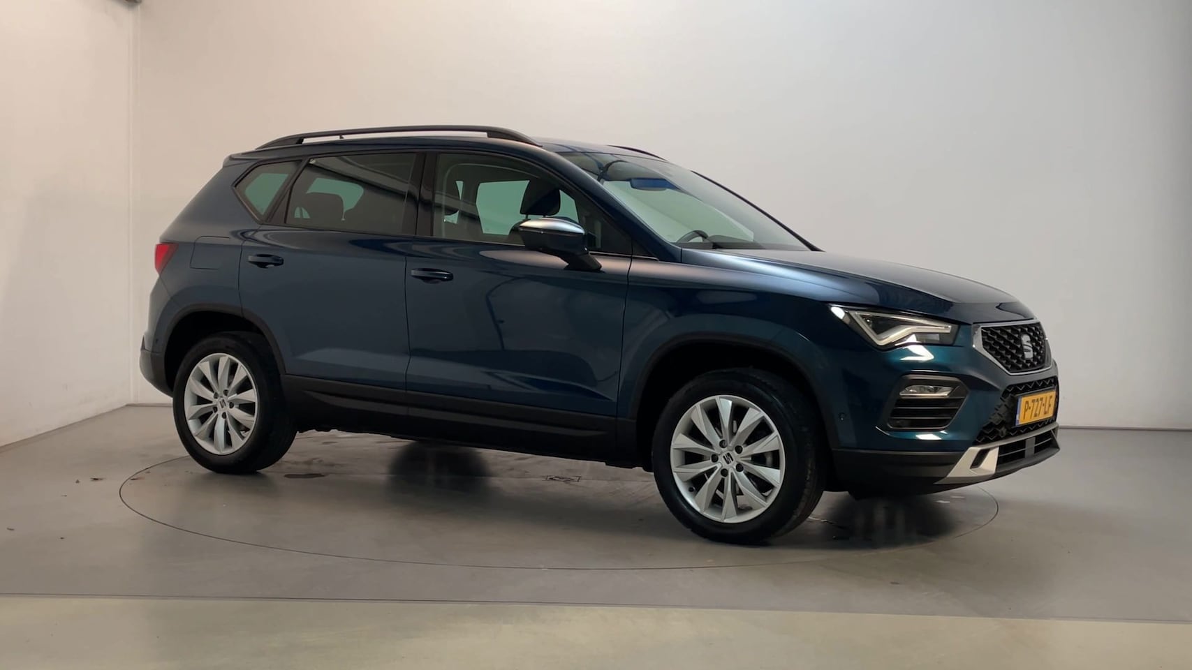 SEAT Ateca - 1.5 TSI 150pk DSG Style Business Intense Navigatie Camera Climate Control - AutoWereld.nl