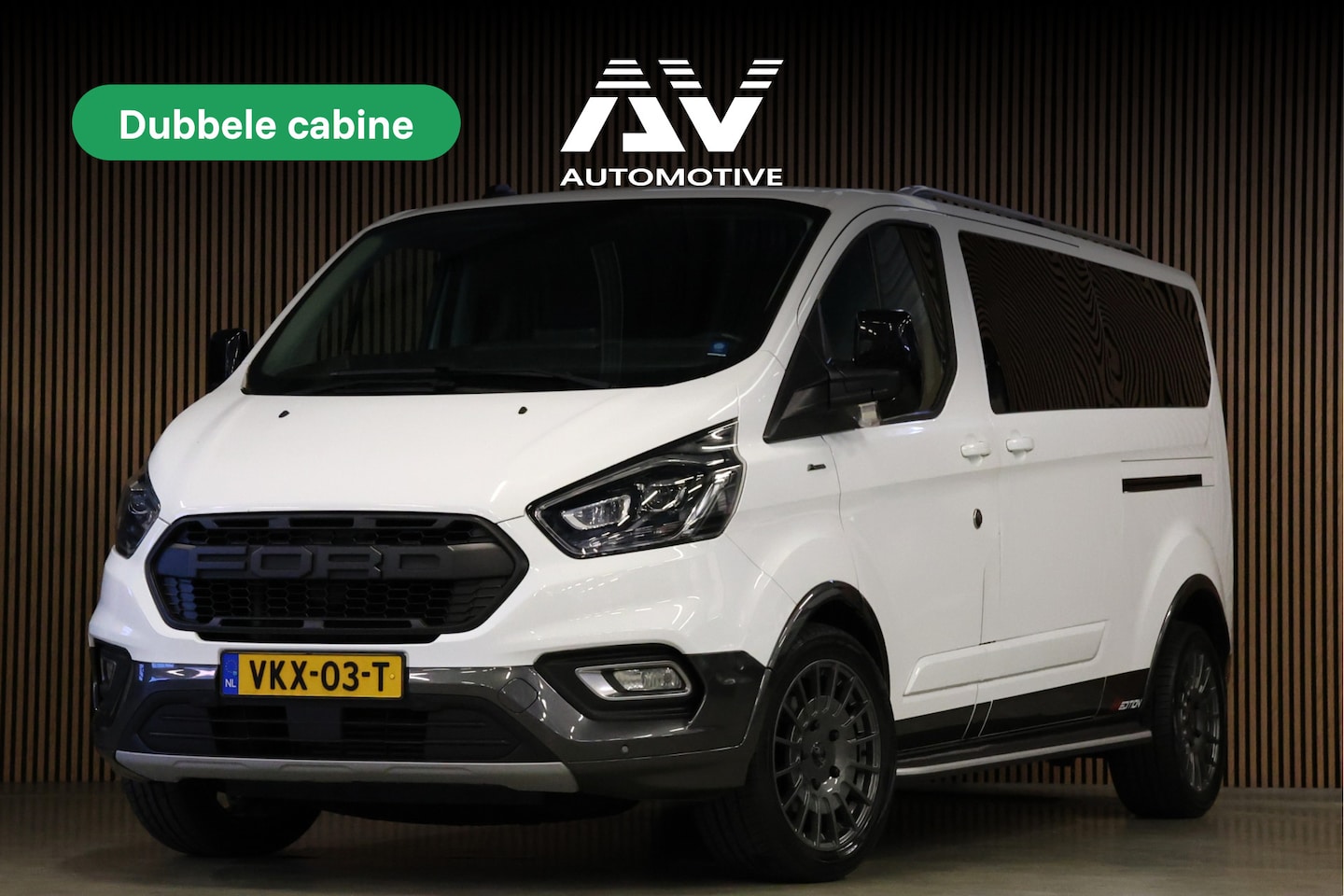 Ford Transit Custom - 320 2.0 TDCI 170 PK L2H1 Active DC | Dubbel Cabine | ACC | BLIS | Elek stoelen | CarPlay | - AutoWereld.nl