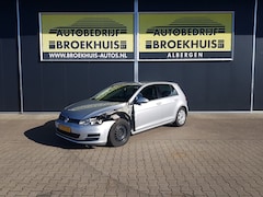 Volkswagen Golf - 1.6 TDI Comfortline BlueMotion