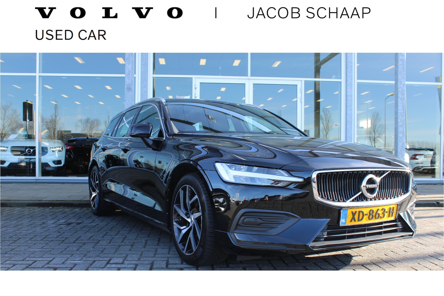 Volvo V60 - T5 Momentum | Trekhaak | Parkeer sensoren | Leder stoelen | Bluetooth | Lichtmetaal | - AutoWereld.nl