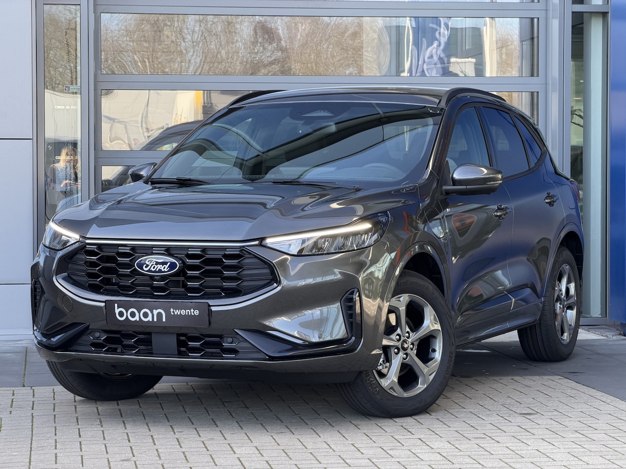 Ford Kuga - 2.5 PHEV ST-Line | Trekhaak wegkl. | Driver ass. Pack | Winter Pack | Magnetic Grey - AutoWereld.nl