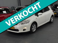 Toyota Auris - 1.8 Full Hybrid Aspiration 3de Eigenaar APK NAP