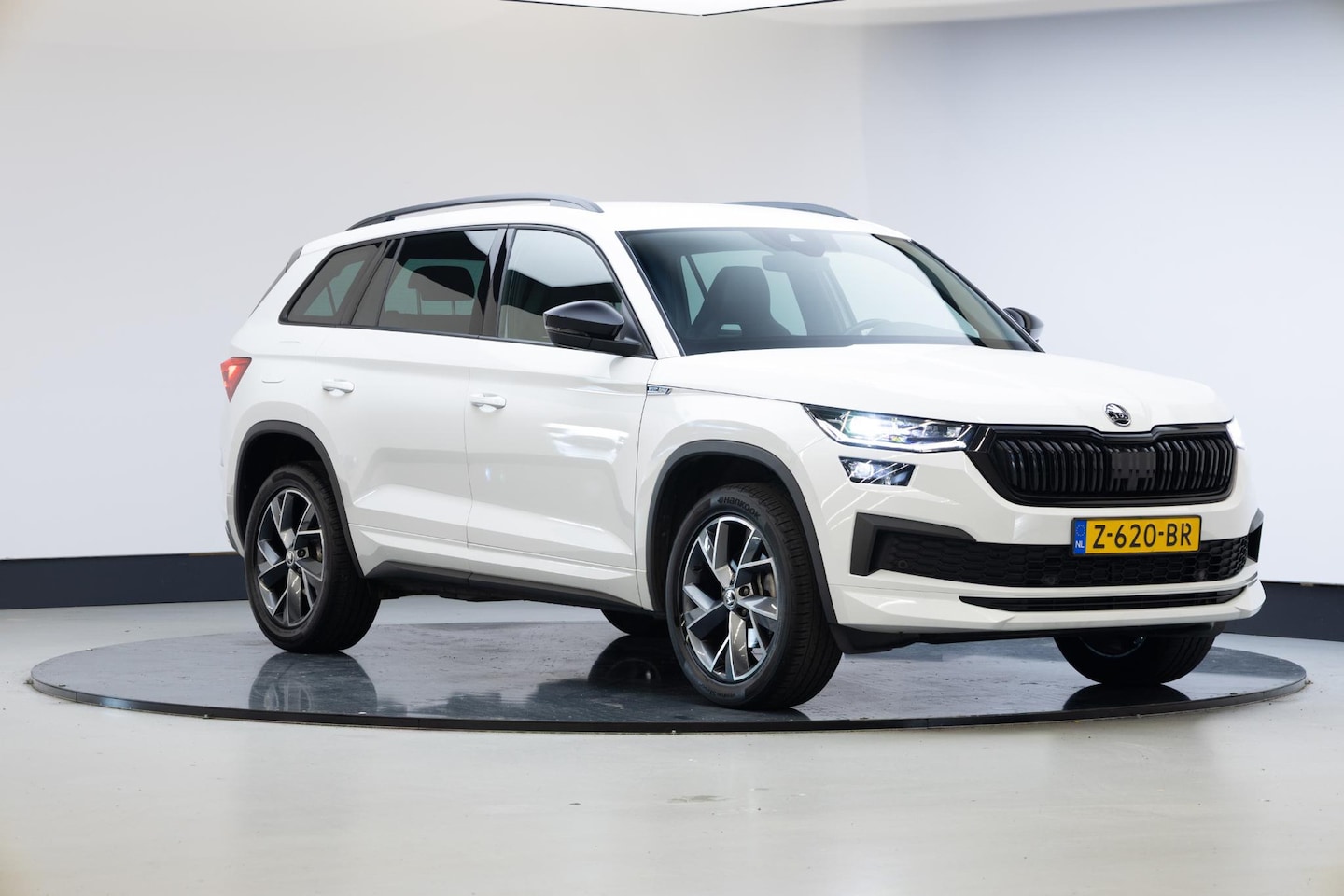 Skoda Kodiaq - 1.5 TSI Sportline Business 7p. 1.5 TSI Sportline Business 7p. - AutoWereld.nl