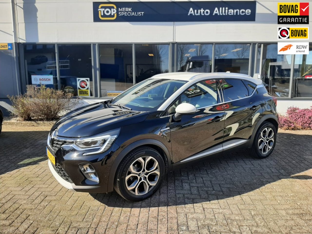 Renault Captur - 1.3 TCe 140 Intens - AutoWereld.nl
