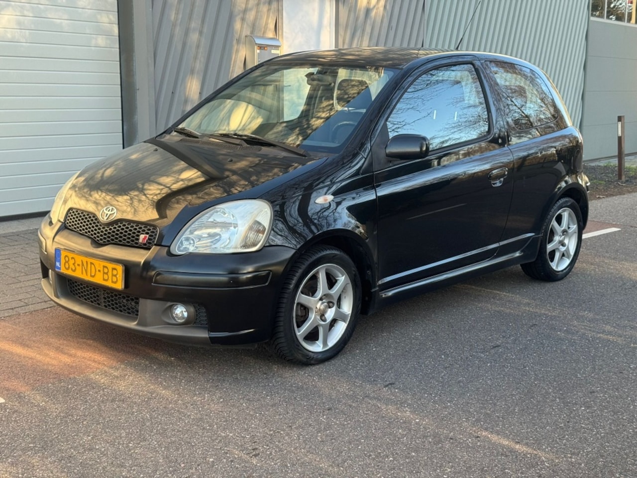 Toyota Yaris - 1.5 VVT-i T-Sport 1.5 VVT-i T-Sport - AutoWereld.nl