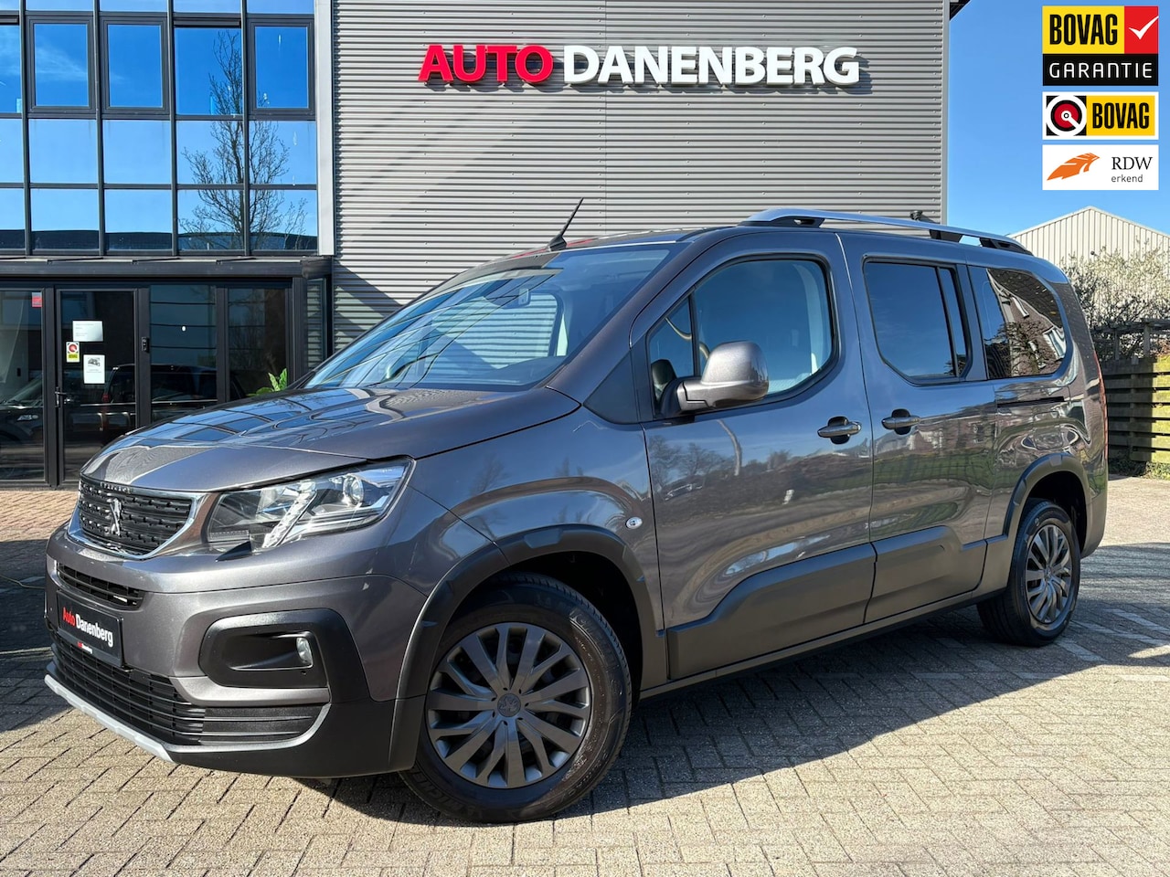 Peugeot Rifter Long - 1.2 Puretech Long Allure 7Persoon, NIEUWE-STAAT! Garantie - AutoWereld.nl