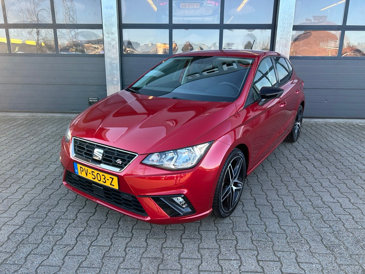SEAT Ibiza - 1.0 EcoTSI 95pk FR Business Intense - AutoWereld.nl