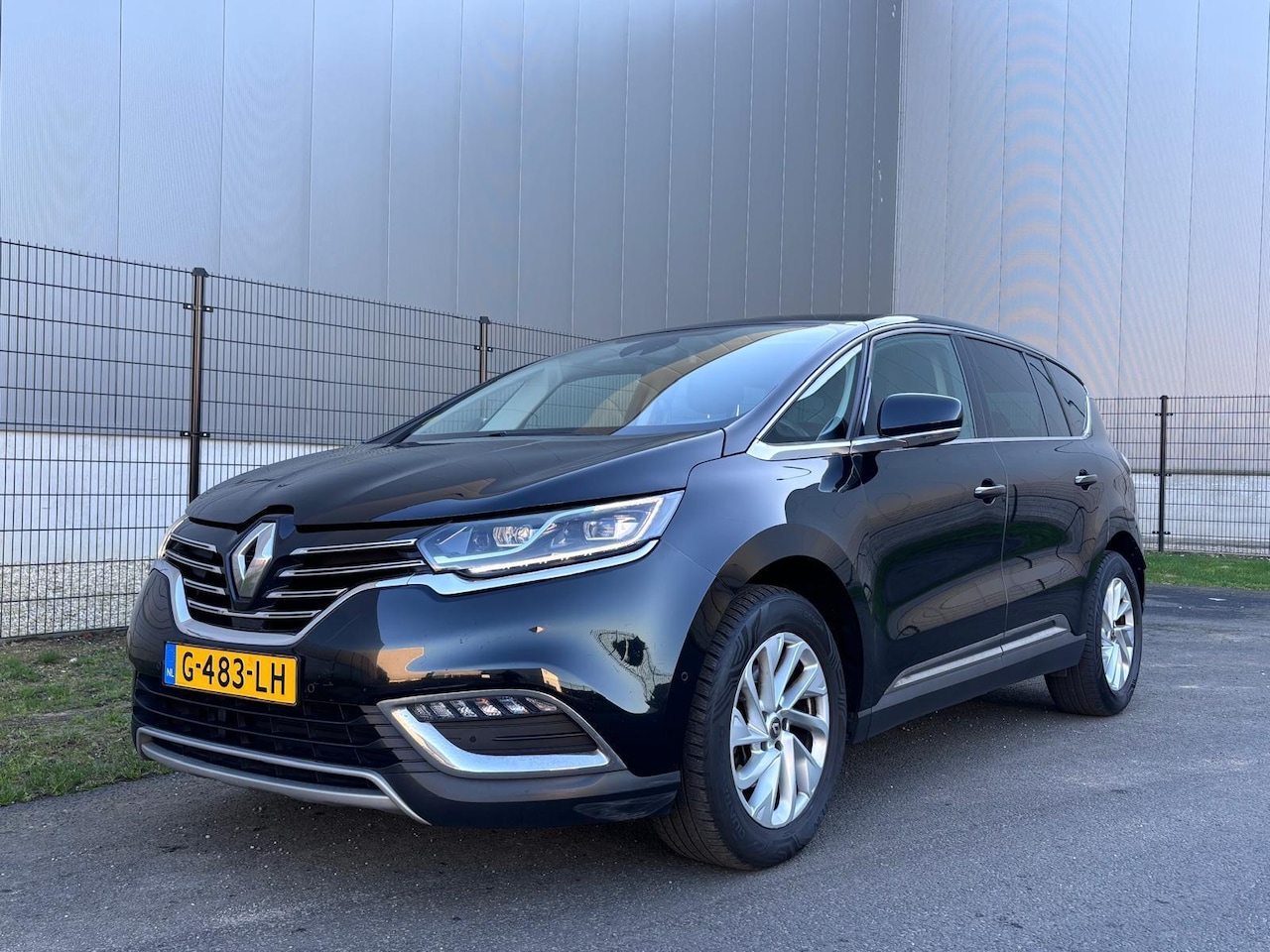 Renault Espace - 1.6 dCi Expression 7p. | HANDGESCHAKELT - AutoWereld.nl