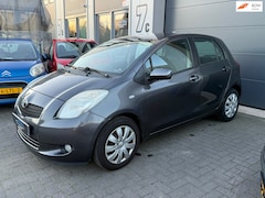 Toyota Yaris - 1.3 AIRCO | ELEKTR PAKKET | CAMERA | NIEUWE APK |