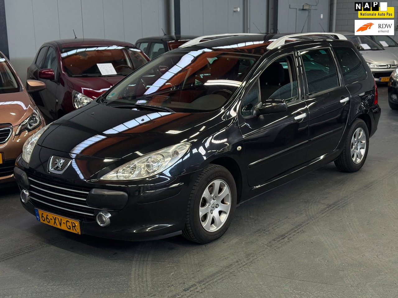 Peugeot 307 SW - 1.6-16V Premium Nieuwe APK Trekhaak Cruise Control NAVI - AutoWereld.nl