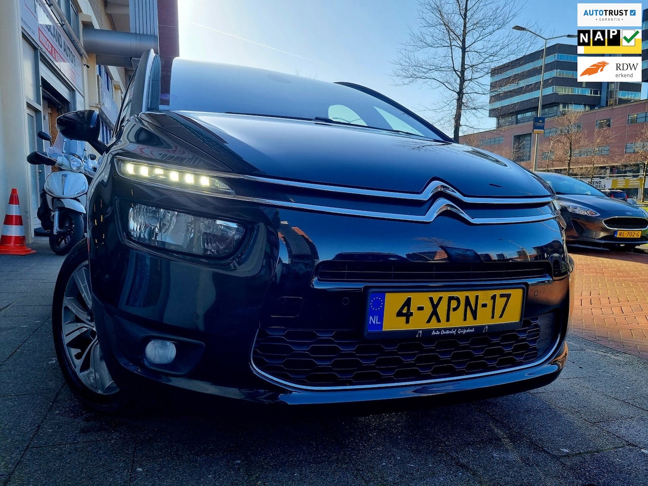 Citroën Grand C4 Picasso - 1.6 e-THP Business 7Persoons Dealer Onderhouden - AutoWereld.nl