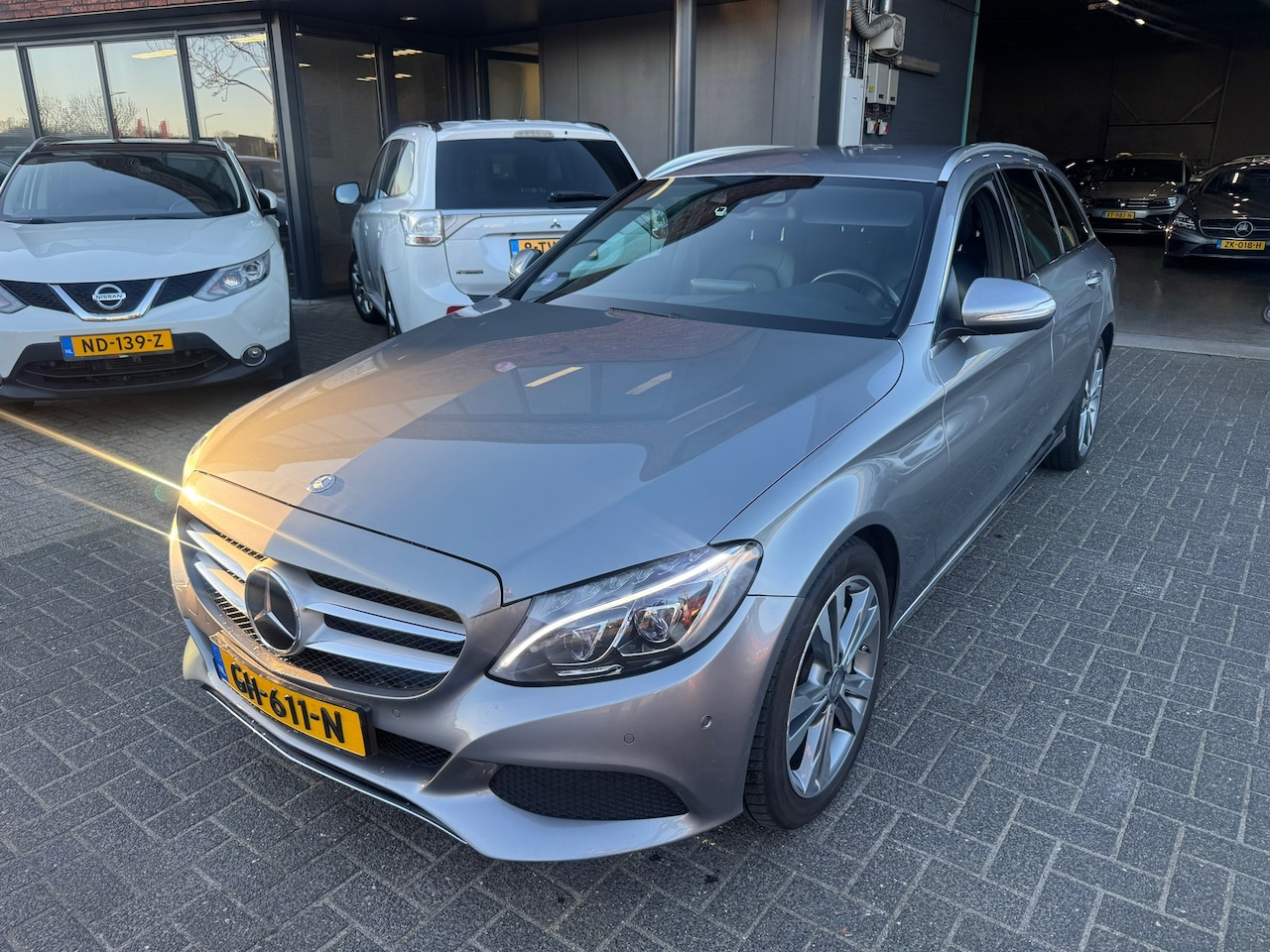 Mercedes-Benz C-klasse Estate - 350 e CAMERA LUCHTVERING STOELVERWARMING KEYLESS ORIG NL NAP - AutoWereld.nl