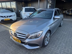 Mercedes-Benz C-klasse Estate - 350 e CAMERA LUCHTVERING STOELVERWARMING KEYLESS ORIG NL NAP