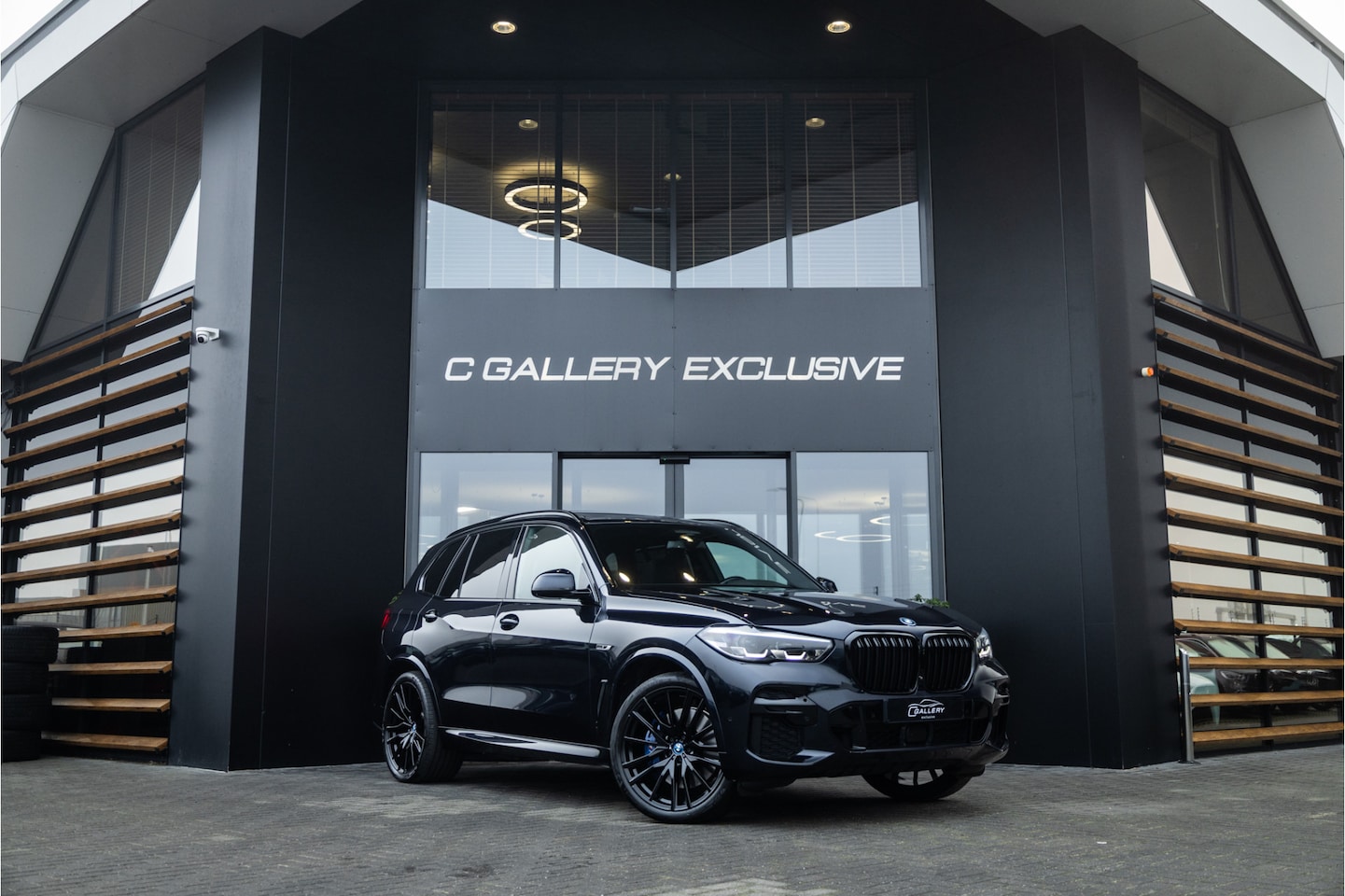 BMW X5 - xDrive45e Executive - M Sport | Panorama | Luchtvering | 360 Camera - AutoWereld.nl