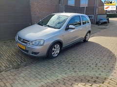Opel Corsa - 1.2-16V Silverline Automaat