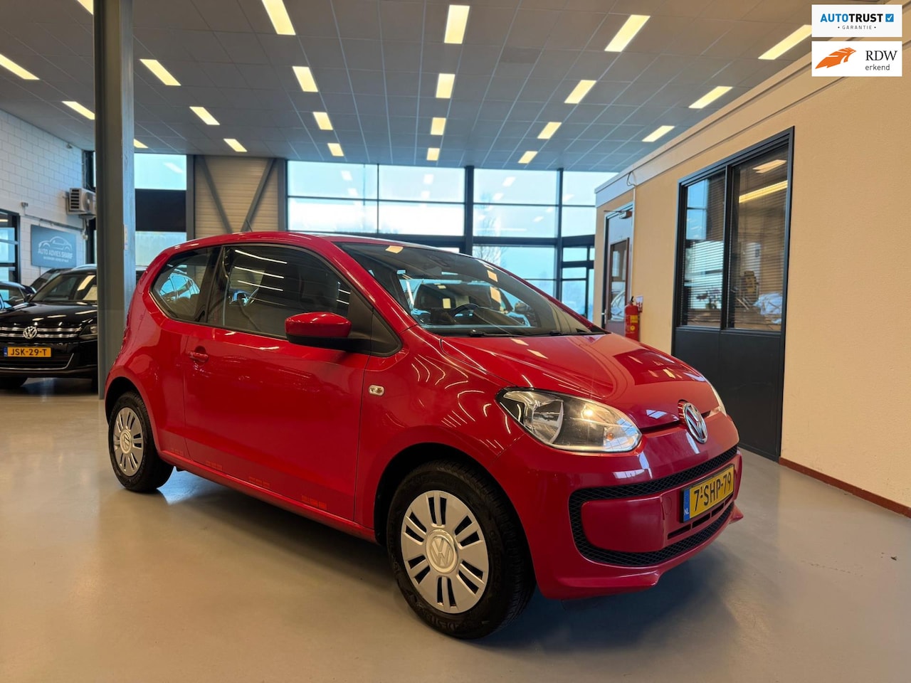 Volkswagen Up! - 1.0 move up! | Automaat | Airco - AutoWereld.nl