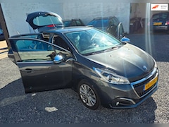 Peugeot 208 - 1.2 PureTech Allure ZEER NETJES