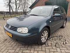 Volkswagen Golf - 1.4-16V Trendline INRUILKOOPJE VASTE PRIJS